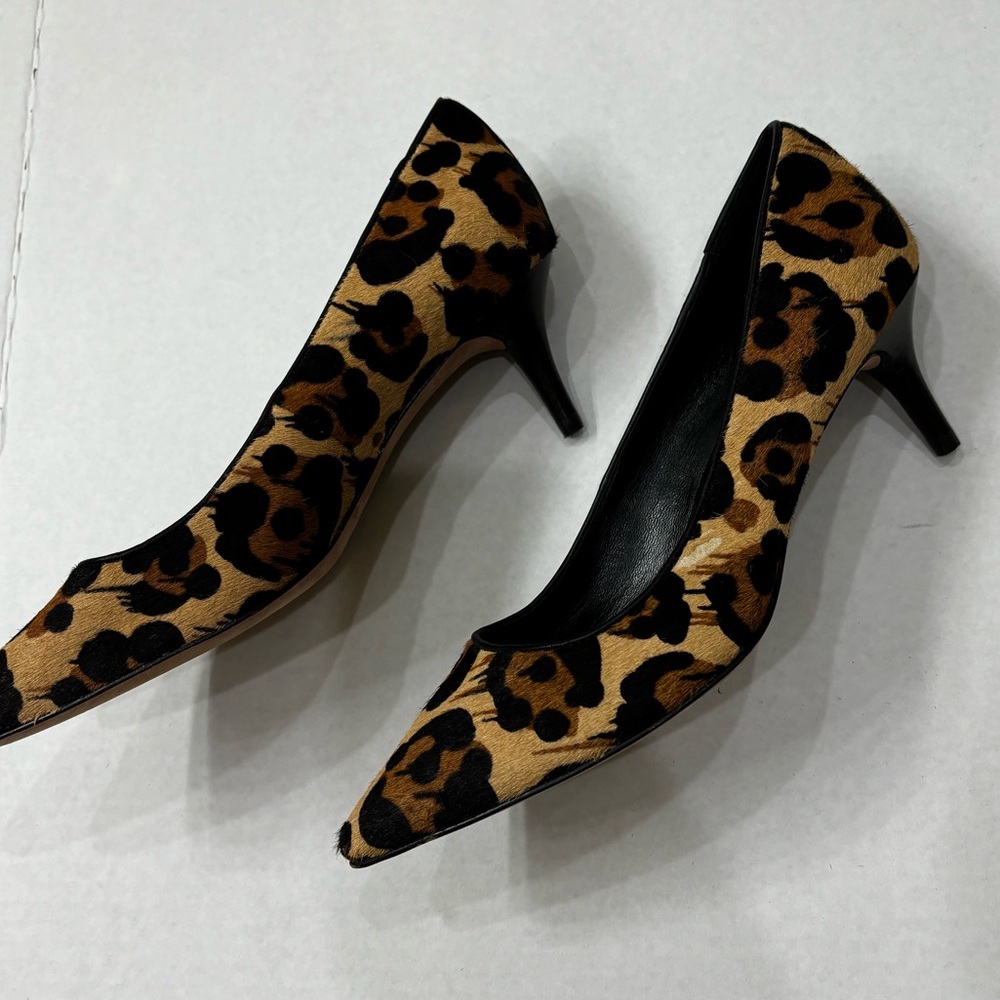 COACH-gorgeous ladies7.5 animal print, dyed calf fur heals.Very good condition